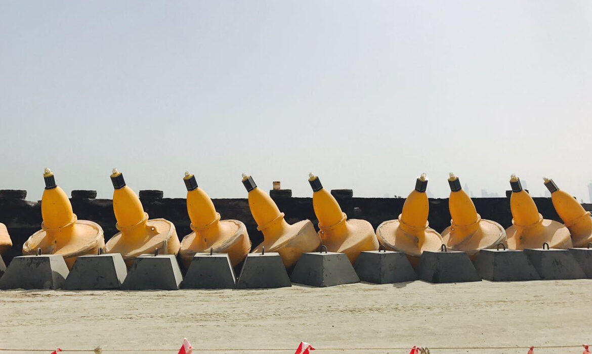 Assembly and deployment of Sealite SL-B 1500 Buoys