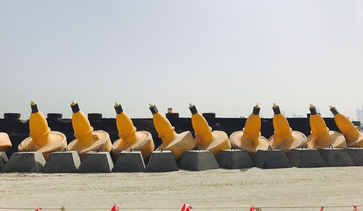 Assembly and deployment of Sealite SL-B 1500 Buoys