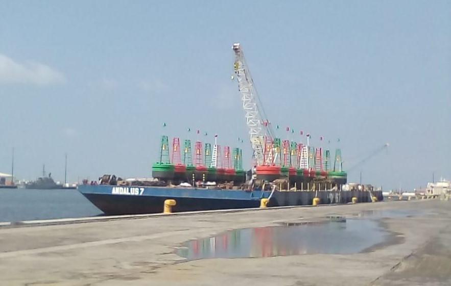 Deployment of steel buoys