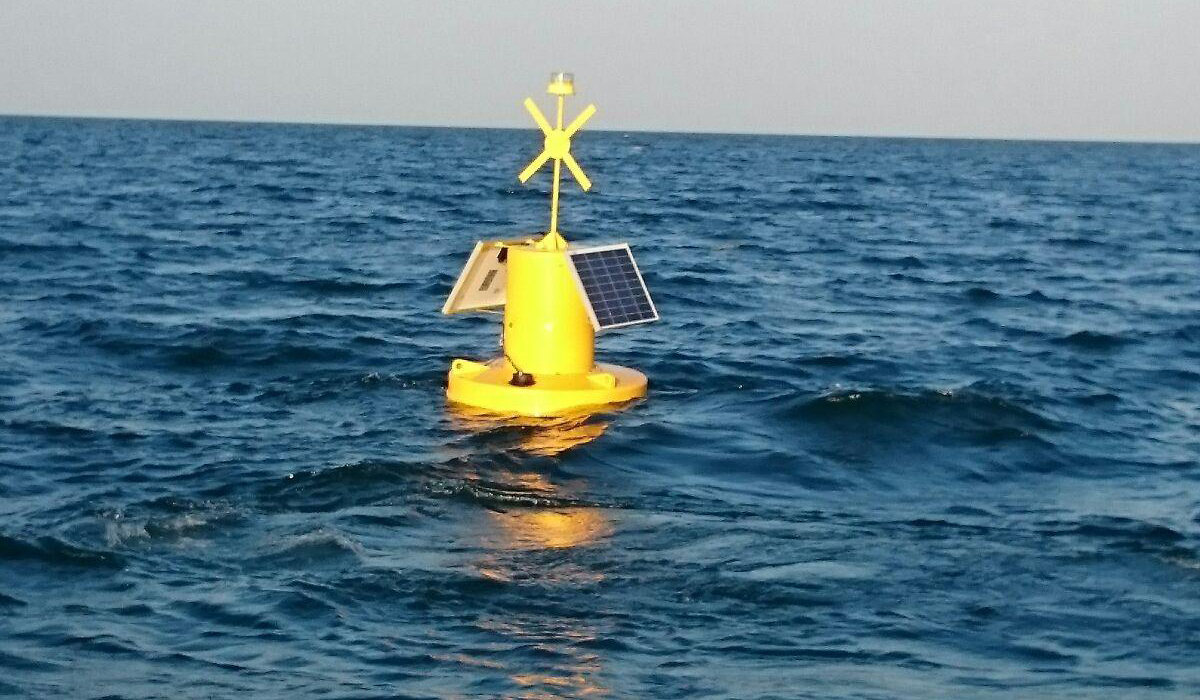 Supply and installation of a Sealite marker buoy SLB 1250