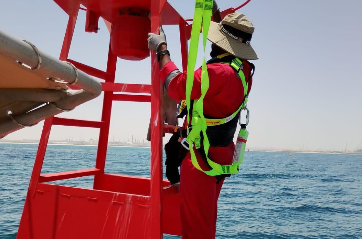 Navigation Buoys & Solar Marine Navigation Light Maintenance